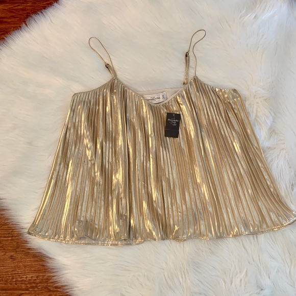 Abercrombie & Fitch Tops - Abercrombie & Fitch golden tank top